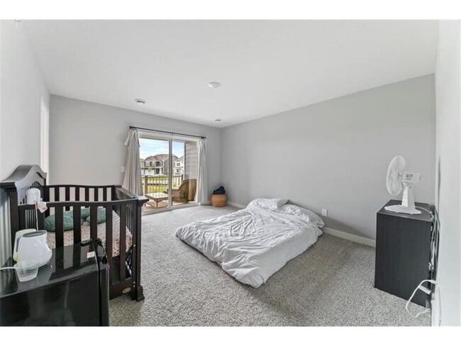 Building Photo - 17090 Dysart Pl