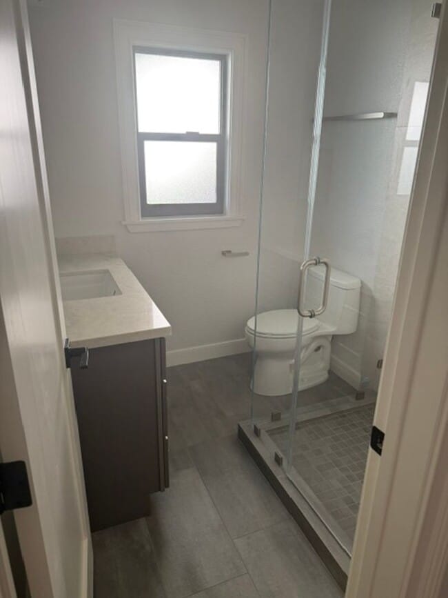 Building Photo - 2432-2436 Park Boulevard