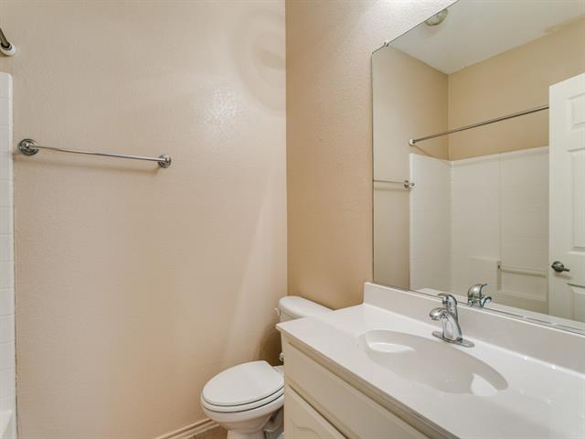 Building Photo - 6357 Redeagle Creek Dr