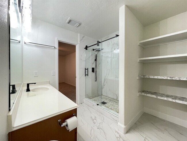 Building Photo - 2522 Shearwater Bend Dr