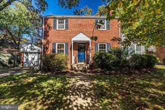 Building Photo - 4505 Conifer Ln