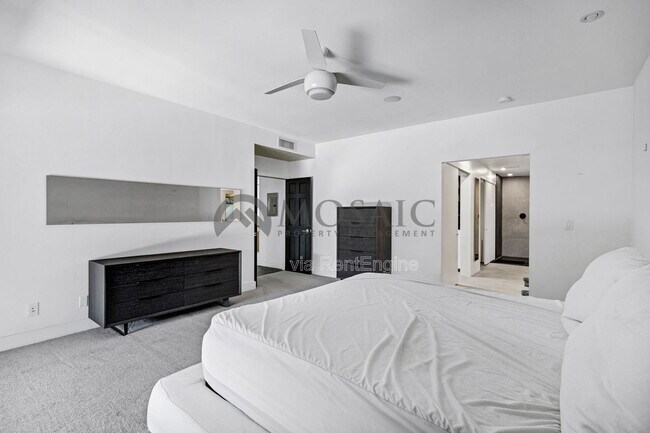 Building Photo - 8413 E Welsh Trail