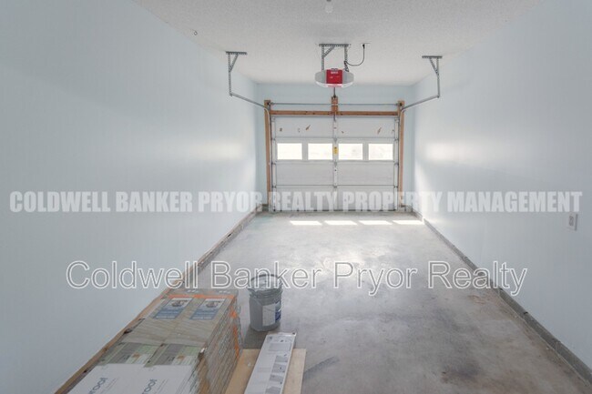 Building Photo - 1244 N Concord Rd