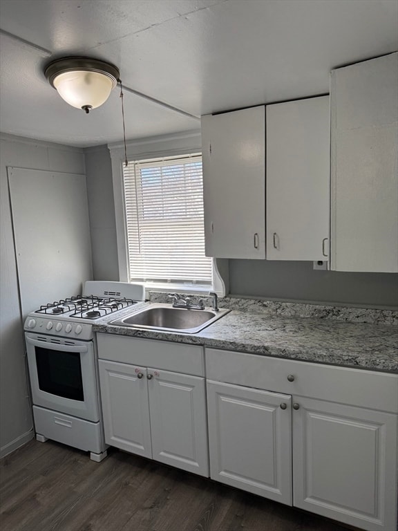 Building Photo - 166 Winter St