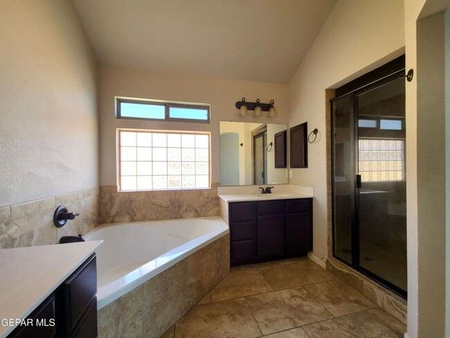 Building Photo - Northeast El Paso 2 story REFRIG A/C Home ...