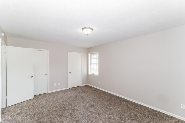 Building Photo - 3569 Arsenal St