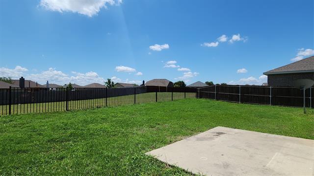 Building Photo - 1824 Wolf Run