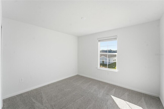 Building Photo - 6680 SW 89th Loop