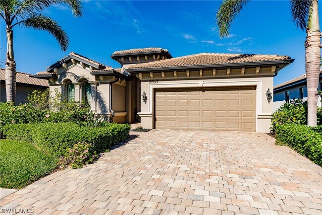 Building Photo - 9917 Alhambra Ln