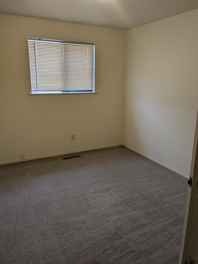 Building Photo - 5997 Marius Dr