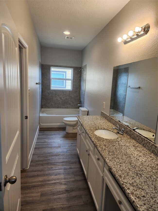 Building Photo - 11418 Carla St