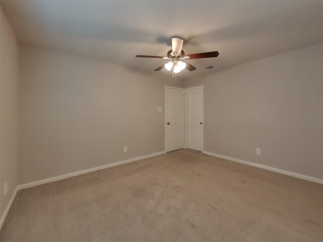 Building Photo - 15673 Briar Frst Dr