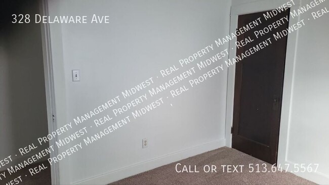 Building Photo - 328 Delaware Ave