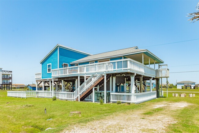 Building Photo - 4025 6th St