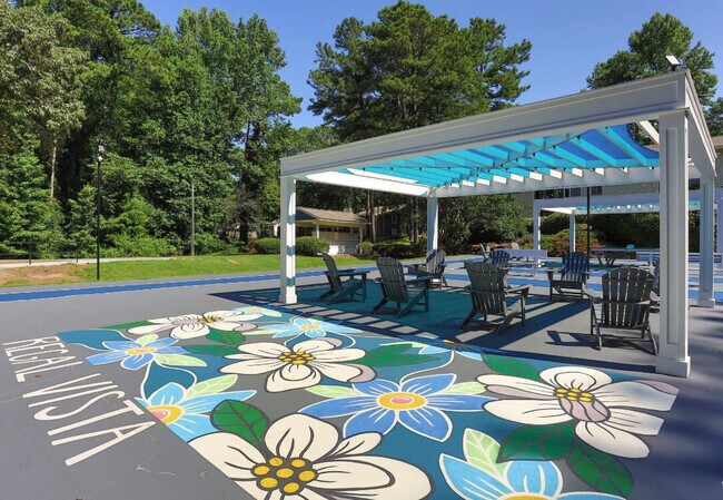 Building Photo - Regal Vista