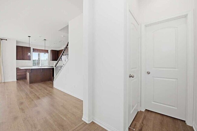 Building Photo - 1482 Franceschi Dr