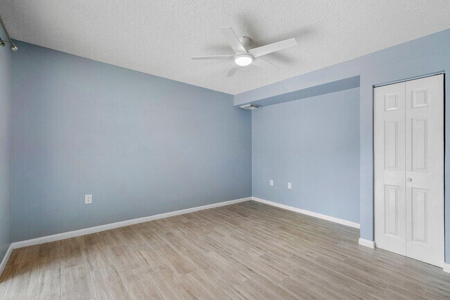 Building Photo - 1311 13th Terrace