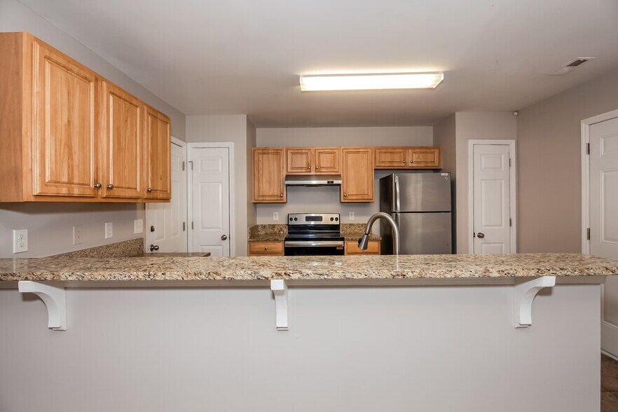 Building Photo - 2618 Marmac Rd