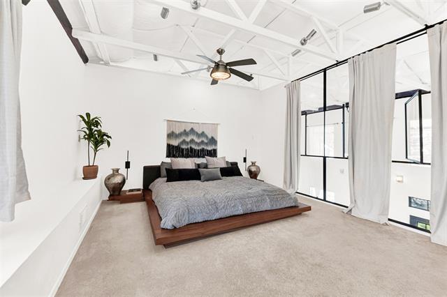 Building Photo - 1233 Lady Ln