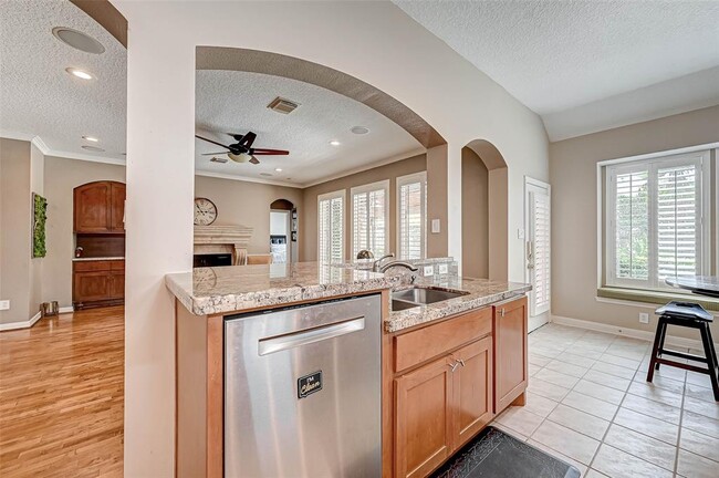 Building Photo - 5428 Cranston Ct