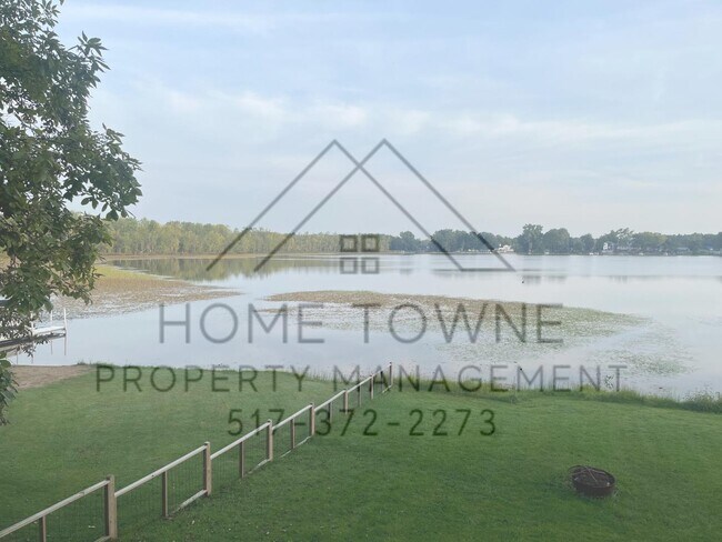 Building Photo - 5935 Twin Oaks Dr
