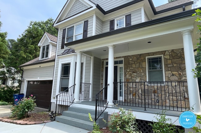 Building Photo - 8105 Last Oak Ct