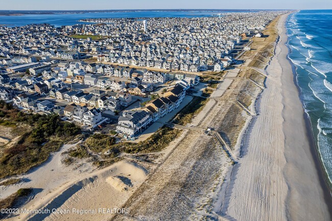 Building Photo - 41 Dune Terrace