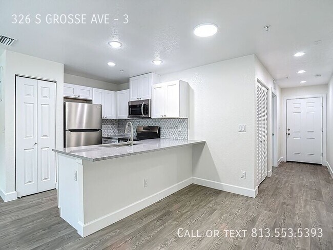 Building Photo - 326 S Grosse Ave