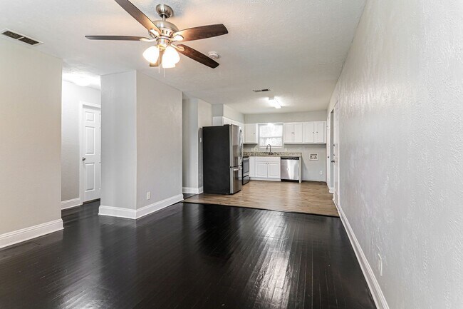 Building Photo - 3 BR/1BA | Newly Renovated Single Family Home | 1-Car Garage Parking | Gated backyard
