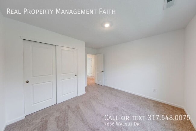 Building Photo - 7656 Walnut Dr