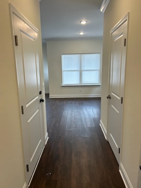 Building Photo - 5546 Stream Ln