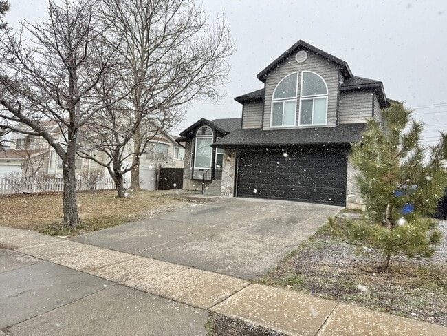 Building Photo - 5687 S 5630 W