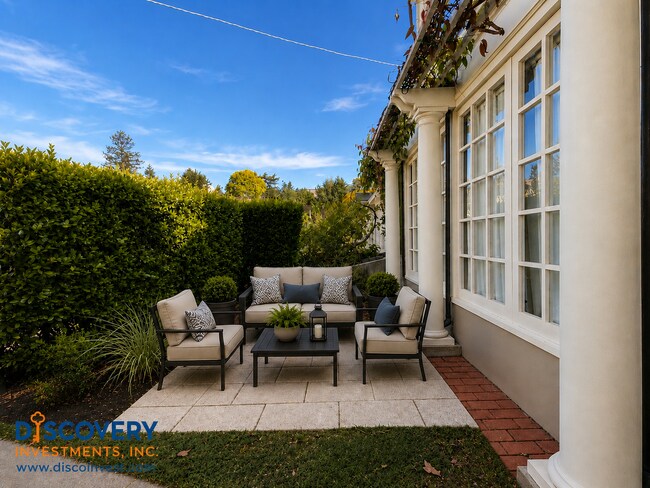 Building Photo - Exquisitely Remodeled Contemporary Piedmont Cottage with Timeless Charm and Premium Finishes