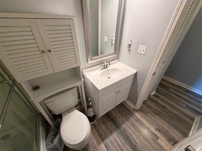 Building Photo - 2600 Northern Rd