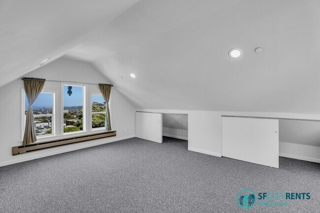 Building Photo - Noe Valley: Remodeled Top Floor Bi-Level Apartment w/ Views & Shared Yard
