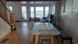 Building Photo - 16 Homestead Ave