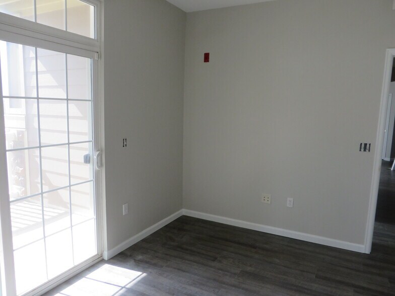 Main bedroom - 7440 S Blackhawk St