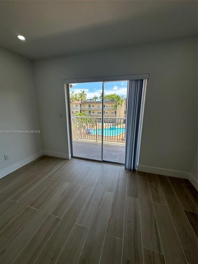 Building Photo - 7505 SW 82nd St