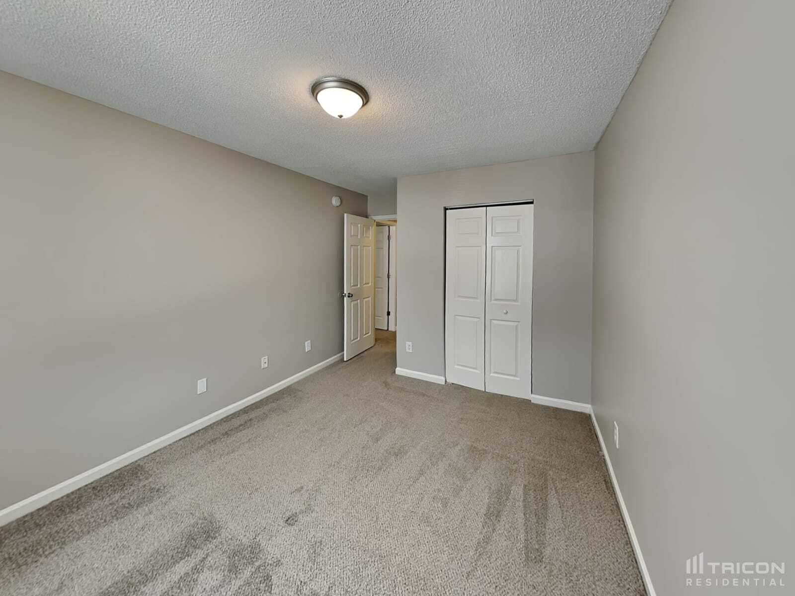 Building Photo - 149 Fox Grove Cir