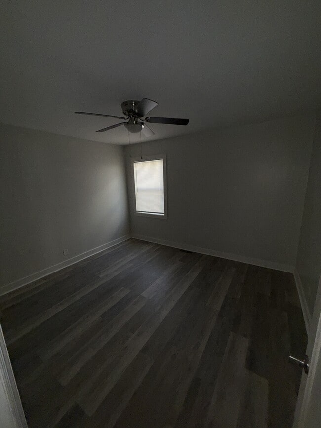 Building Photo - 7400 Rome Ave