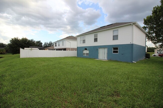 Building Photo - 3617 Stonefield Dr