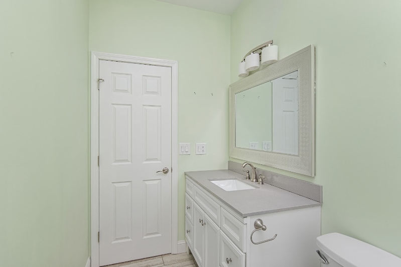 Building Photo - 409 Holy Cross Rd