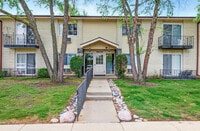 Building Photo - 8856 Northshore Dr