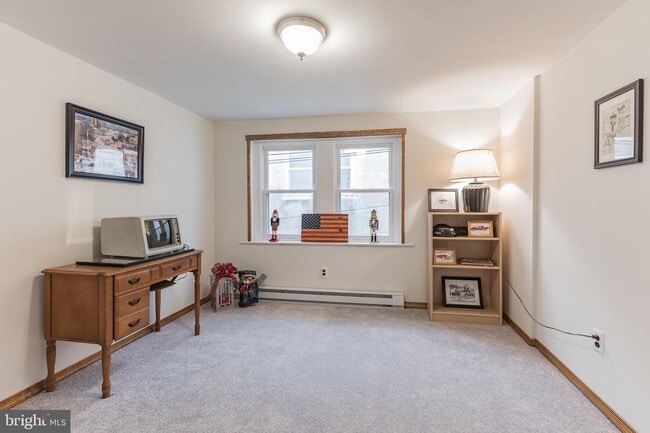 Building Photo - 3 W 1st Ave