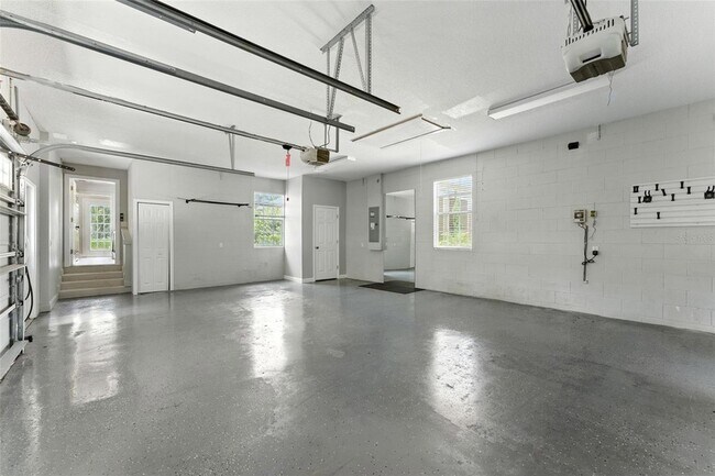 Building Photo - 8555 Bowden Way
