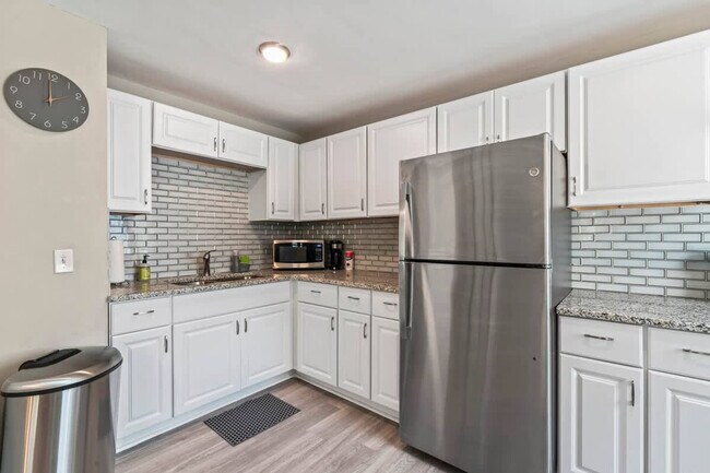 Building Photo - 1533 Flagler Ave