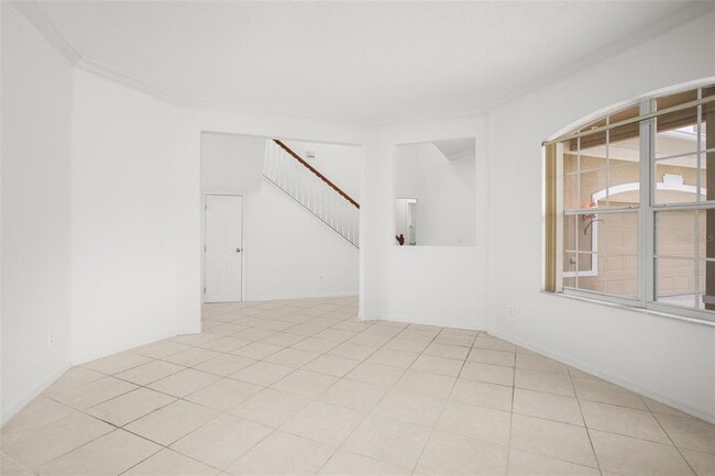 Building Photo - 9727 Mountain Lake Dr