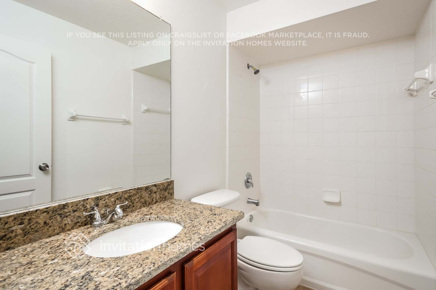 Building Photo - 9600 Saragossa St
