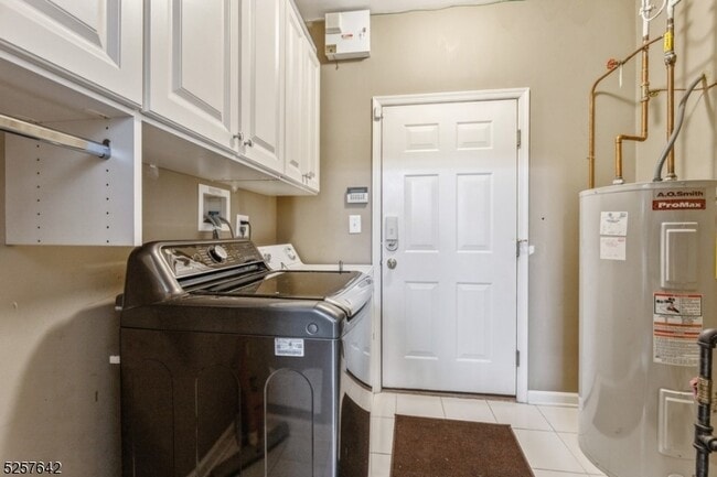 Building Photo - 101 Taft Ln