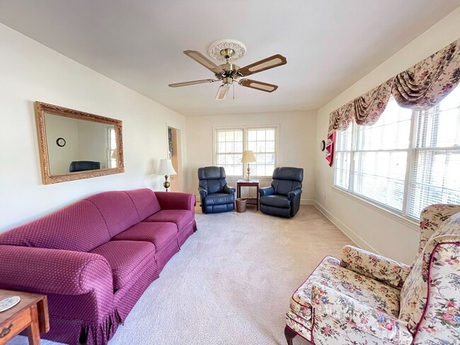 Building Photo - Fully Furnished~All Inclusive~Waiting For YOU!